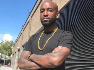 Reggery maakt film over drillrappers: "Ik wil juist het positieve meer uitlichten"