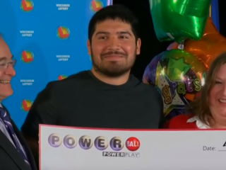 24-jarige Manuel wint jackpot van 769 miljoen dollar