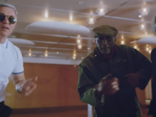 Bejaarde versies van Kevin, Chivv en Lil Kleine in Beetje Moe video