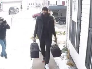 LeBron James bezorgt familie persoonlijk 1,3 miljoen dollar in cash