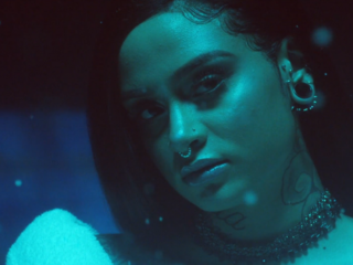 Calvin Harris releast futuristische video van 'Faking It' met Kehlani en Lil Yachty