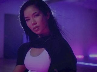 Fresh Friday: 5 nieuwe tracks om perfect je weekend in te gaan