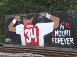 GEZOCHT: Maker van Abdelhak Nouri-kunstwerk