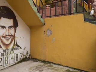 Neef van Pablo Escobar vindt 18 miljoen dollar in geheime opslag