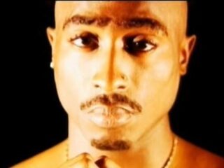 Naaktfoto van Tupac wordt verkocht door ex-vriendin