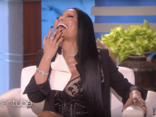 VIDEO: Nicki Minaj bevestigt dat ze date met Nas