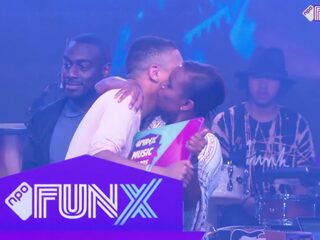 FunX Music Awards 2016: Best Online Presence - Ronnie Flex