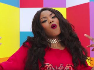 NANDOLEAKS: Kan de Britse MC Lady Leshurr tippen aan onze eigen I Am Aisha?