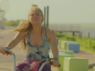 Appen en bellen op de fiets wordt verboden ⚠