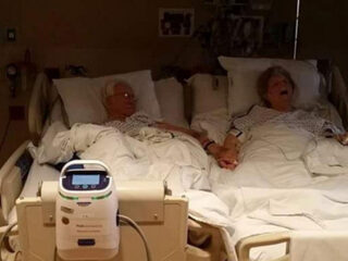 Koppel sterft hand in hand na 64 jaar huwelijk