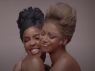 Beyoncé toont 'alle tinten bruin' in videoclip 'Brown Skin Girl'