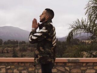 Ismo draagt nieuwste clip op aan zijn 'Day Ones'