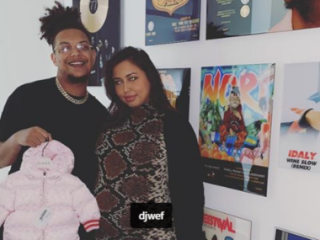 Ronnie Flex en dj Wef verwachten een dochter