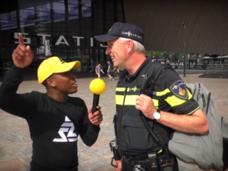 VIDEO: Denken Rotterdammers dat McGregor of Mayweather gaat winnen?