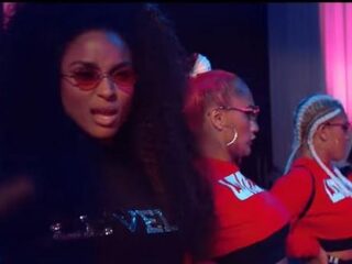 Ciara motiveert celebs met nieuwe LevelUp Challenge