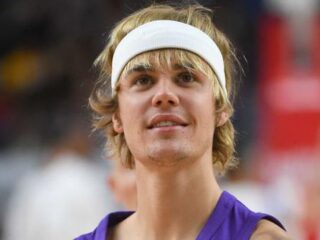 Justin Bieber geeft preek aan paparazzi: 'Dit is niet de manier!'