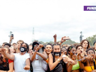 Zo geef je minder geld uit aan festivals