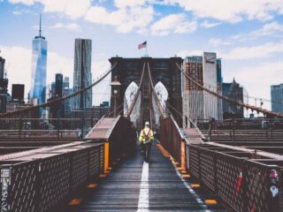 Vliegmaatschappij zoekt duo dat betaald de wereld rond wil reizen
