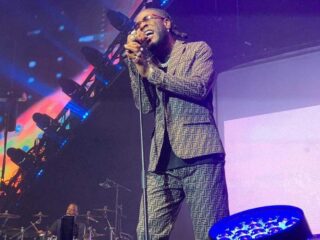 Burna Boy bewijst zich als African Giant tijdens AFAS Live-concert