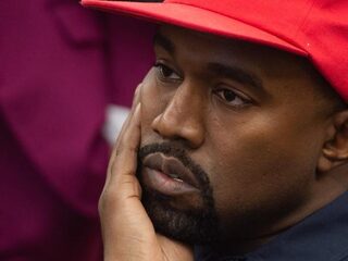 Kanye West laat fans hele nacht voor niks wachten op album