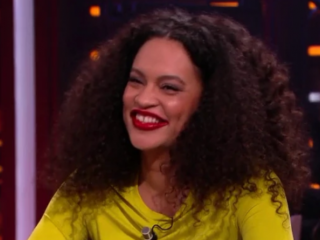 Nicole Bus tekent platencontract bij Roc Nation