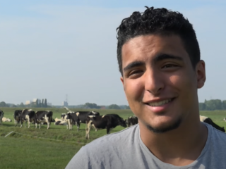 Ayoub (22) wil sinds zijn 14e al boer worden: "Ik hou van de vrijheid"