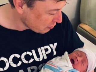 Elon Musk en Grimes veranderen naam kind (X Æ A-12)