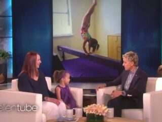Driejarige superturnster te gast bij Ellen Degeneres