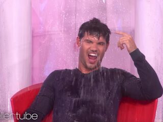 VIDEO: Twilight hottie Taylor Lautner kletsnat bij Ellen Show