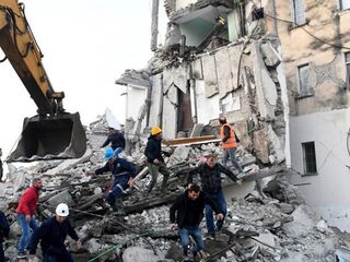 Zeker zeven doden en honderden gewonden bij zware aardbeving in Albanië