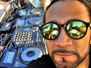 The MiX: DJ Fai-Oz