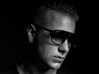Banging Beats: Renato S