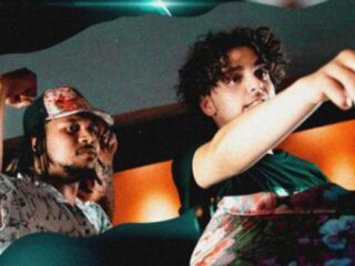 Bokoesam en Wally A$M gaan lekker in 'Voel Mijn Hart'-video