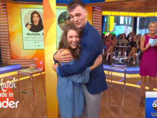 Tindermatch waarvan hun bijzondere gesprek viral ging, ontmoet elkaar eindelijk in het echt!