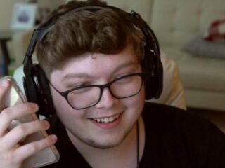 Fortnite-streamer betaalt studieschuld van moeder af