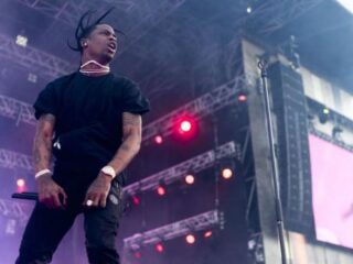 Travis Scott wil een pretpark meenemen tijdens zijn nieuwe tour