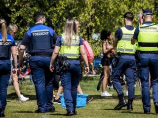 Boa's protesteren vandaag tegen geweld en gebrek aan wapens