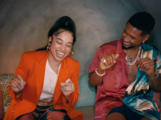 Usher en Ella Mai geven celeb-feestje in feel good-clip 'Don't Waste My Time'