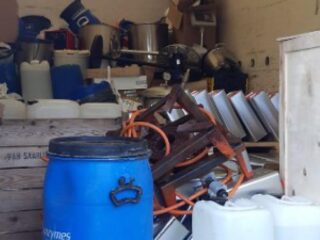 Politie ontdekt compleet drugslab in vrachtwagen op A12