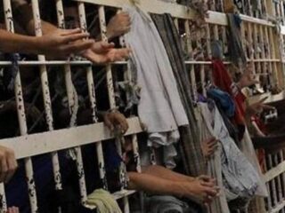 Grootste gevangenisontsnapping ooit in Brazilië