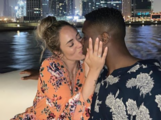 Nienke Plas is verloofd in Dubai: "Ze zei al JAAA voordat ze de ring zag!"