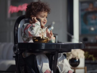 Asahd Khaled is net iets te slim zakenmannetje in nieuwe teaser
