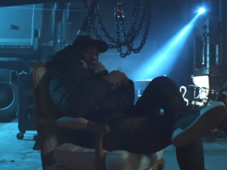 LouiVos chapt rappers in zijn langverwachte video