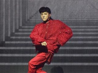 K-popartiest G-Dragon brak gisterenavond de Ziggodome af