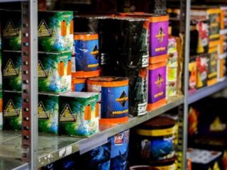 Opvoedexpert: "Jongeren moeten juist vuurwerk afsteken"