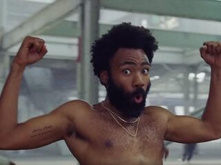 Kijk terug op deze 10 onvergetelijke clips van afgelopen jaar