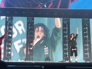 J. Cole verrast met optreden tijdens concert Kendrick Lamar
