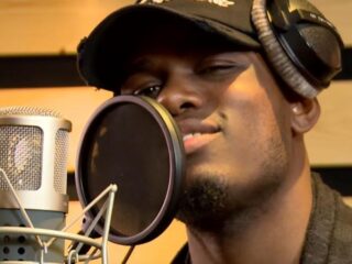 Slowjamify Sessions: Zefanio gooit eigen 'Laatste keer' in een slowjam-jasje