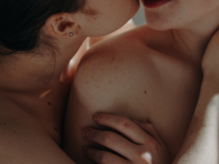 Amerikaans stel opgepakt tijdens opnemen pornovideo in Thailand