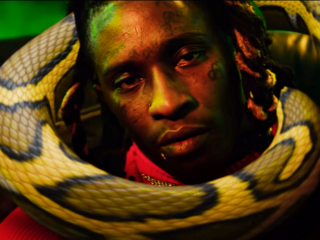 Young Thug dropt Chanel-video met Gunna, Lil Baby en een enorme slang